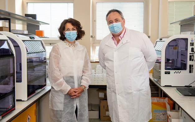 rofessor Mike Osborn hosted Jo Churchill MP on a tour of the pathology laboratories at Northwest London Pathology Department at Imperial College NHS Trust.