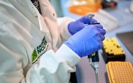 Jan 25 Bulletin_Anthony Nolan_pipette.jpg