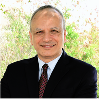 Medhat Askar Headshot.png