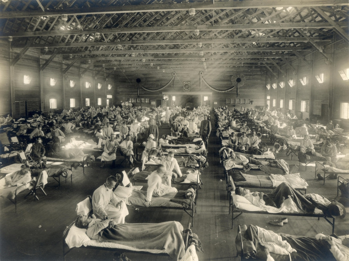 Emergency hospital during influenza pandemic, Kansas 1918-19